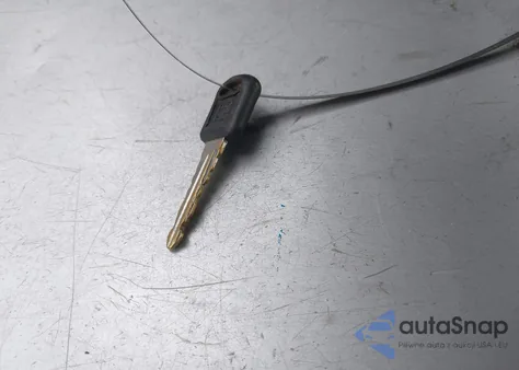 1998 Chevrolet C1500 Fleetside из США, поврежденный, VIN 1GCEC14M2WZ120614